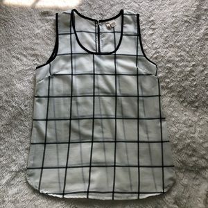 Japna sleeveless blouse size medium